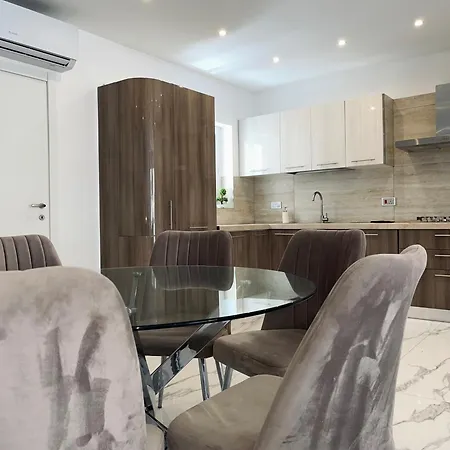 Mapas - Luxury 3 Bedroom