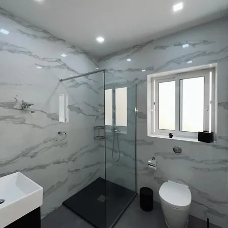 Apartament Mapas *